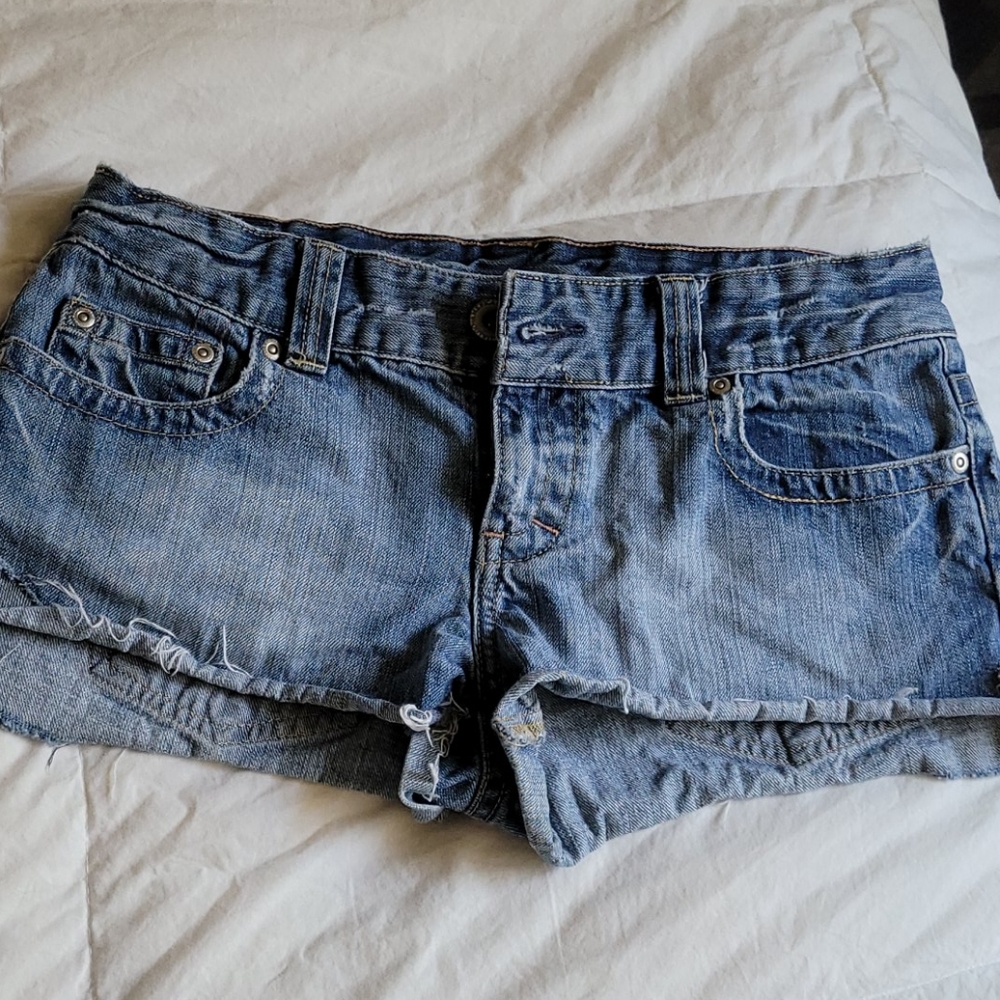 American Eagle size 4 denim shorts